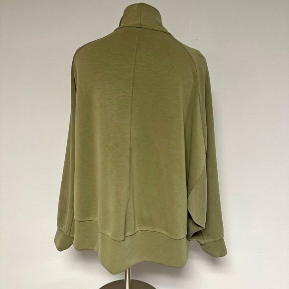 Lululemon Softstreme Dropped Sleeve Wrap - Picture 7 of 11